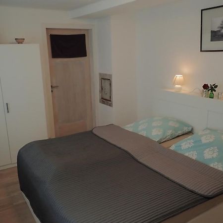 Ferienwohnung Holzmaden Am Platz Eksteriør billede